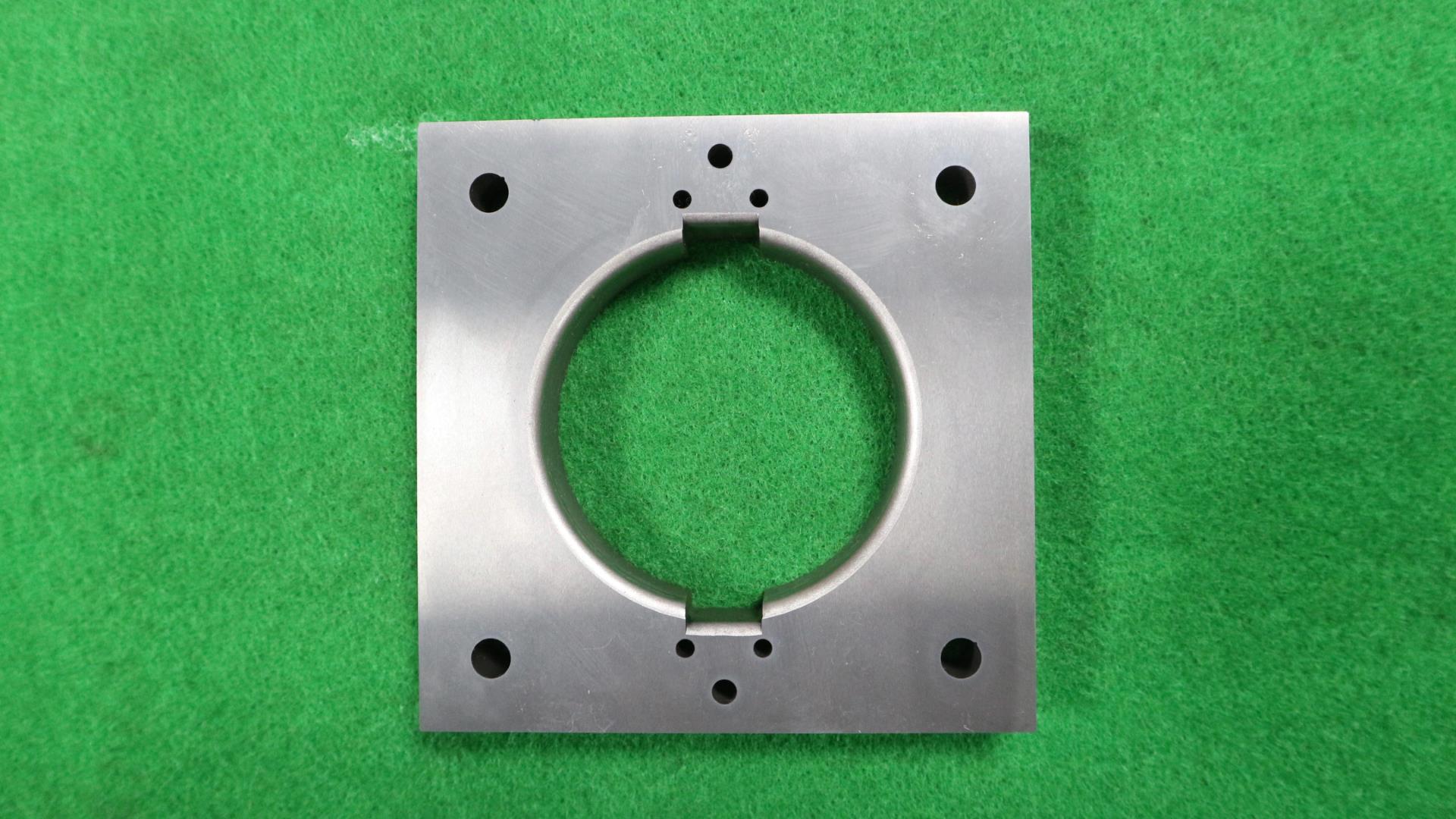 초경 라운드 방전